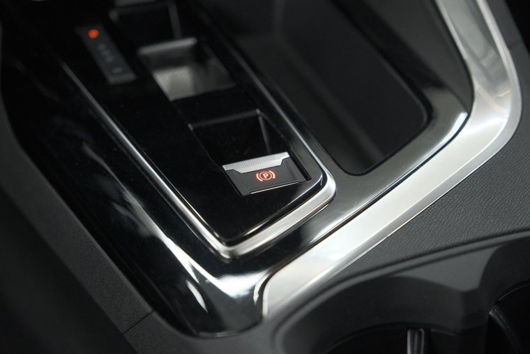 Vehicle Image 39