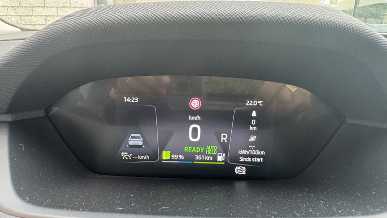 Vehicle Image 22
