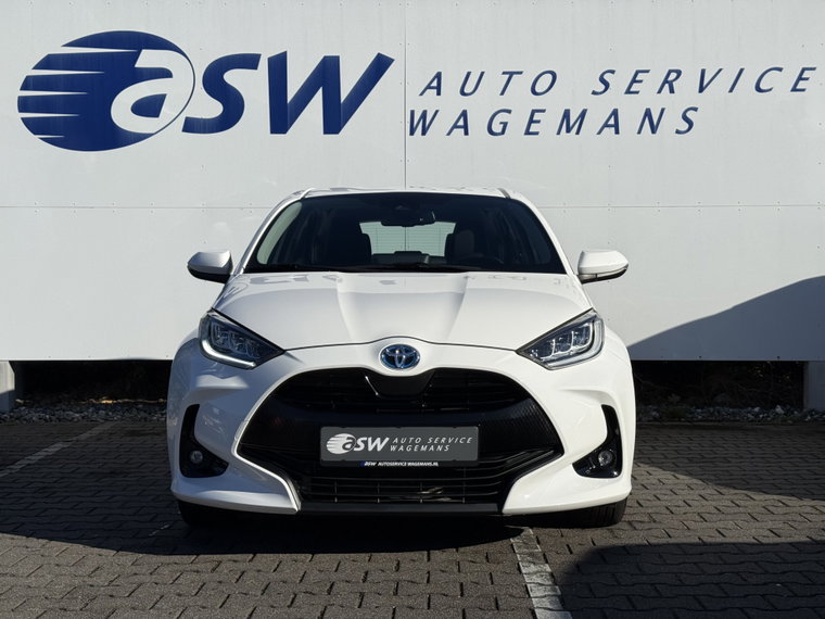 Vehicle Image 6