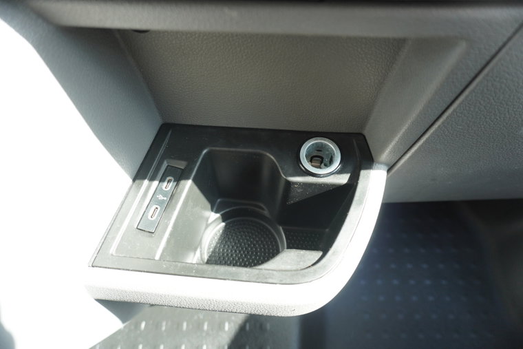 Vehicle Image 22