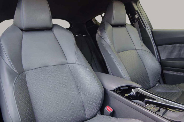 Vehicle Image 15