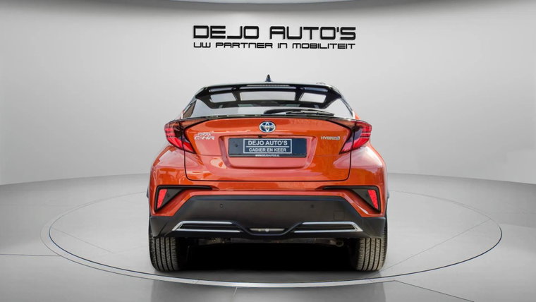 Vehicle Image 7