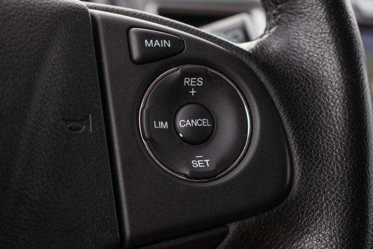 Vehicle Image 32