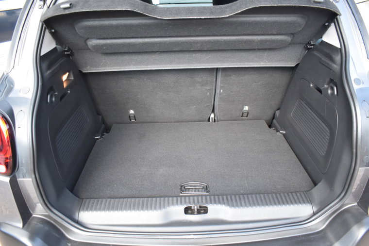Vehicle Image 21