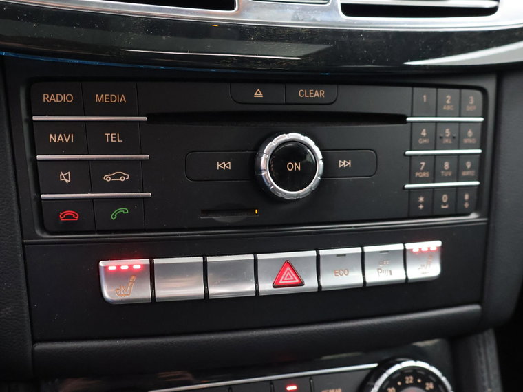 Vehicle Image 42