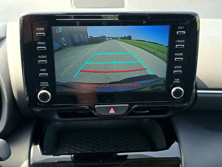 Vehicle Image 16