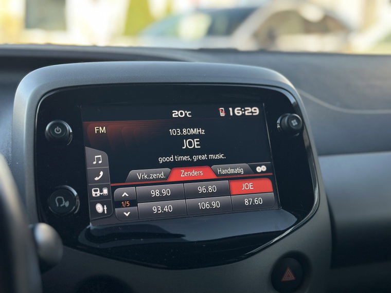 Vehicle Image 20