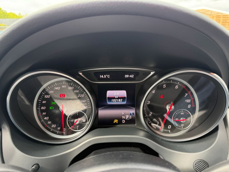 Vehicle Image 35