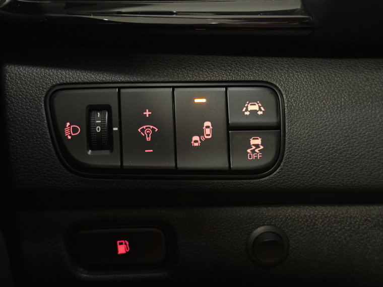 Vehicle Image 27
