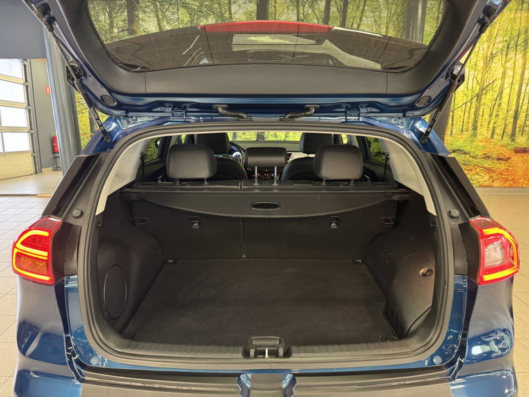Vehicle Image 35