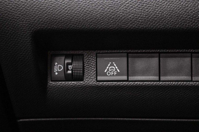 Vehicle Image 36