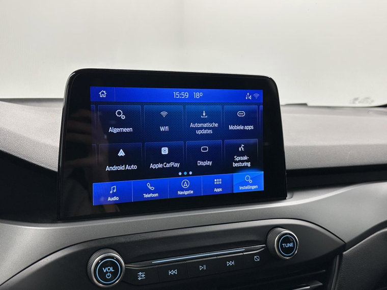 Vehicle Image 38