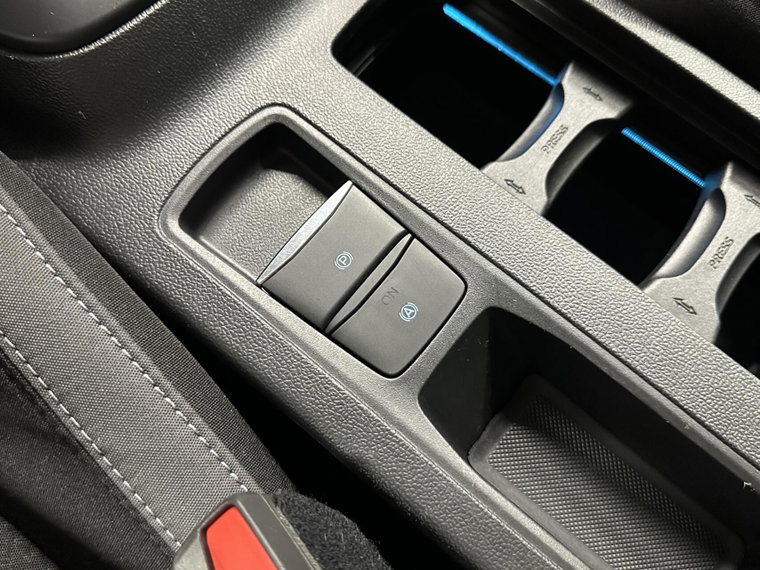 Vehicle Image 46
