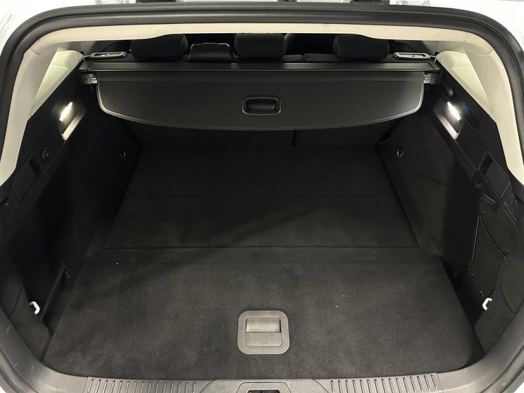 Vehicle Image 47