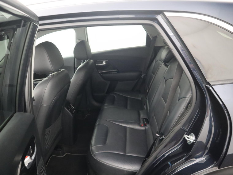 Vehicle Image 40
