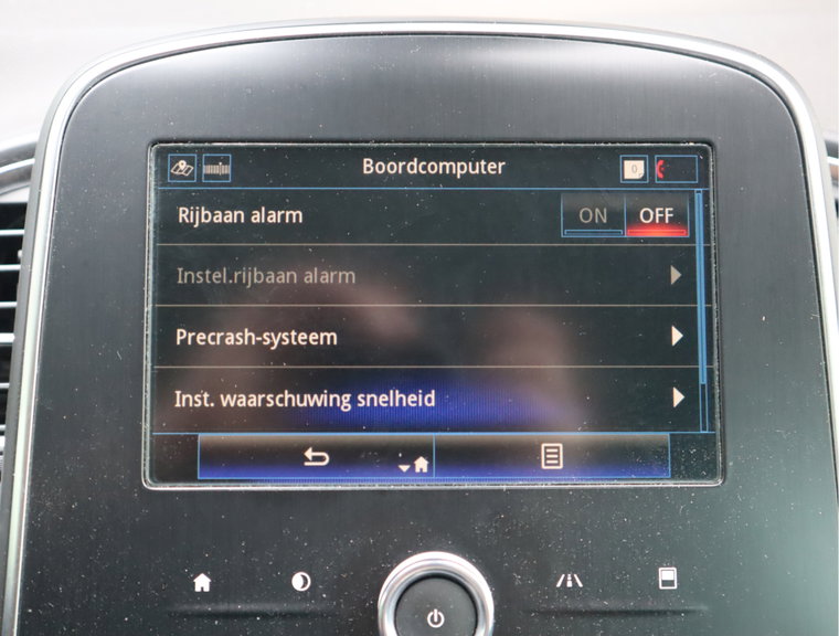 Vehicle Image 35