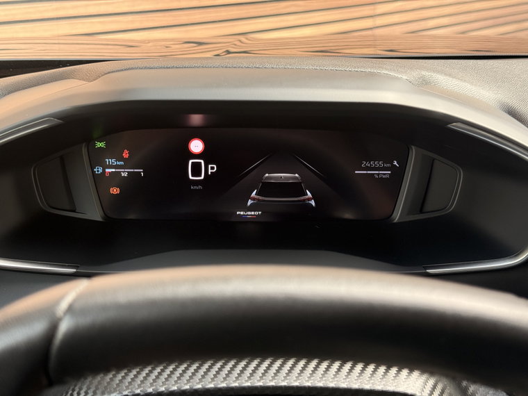 Vehicle Image 25