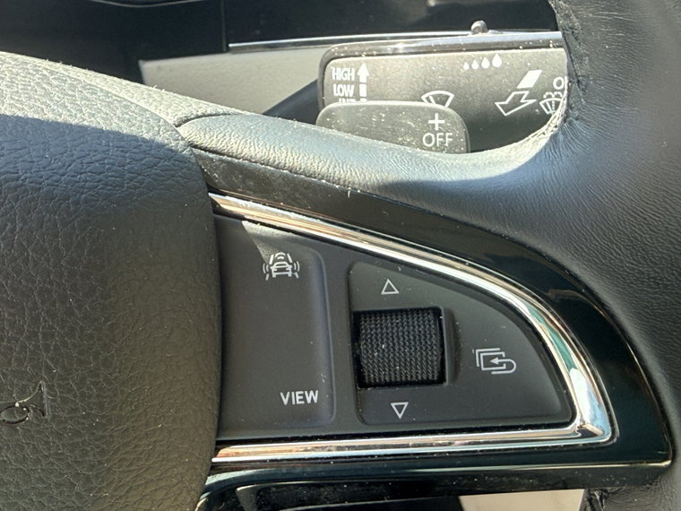 Vehicle Image 26