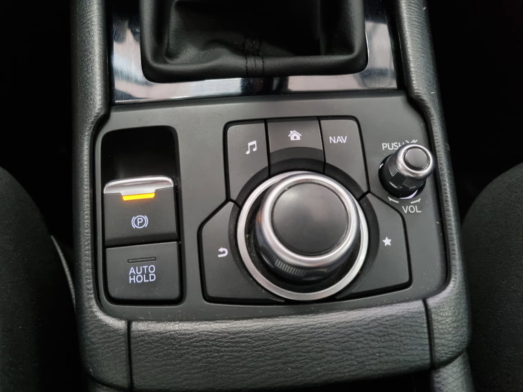 Vehicle Image 43