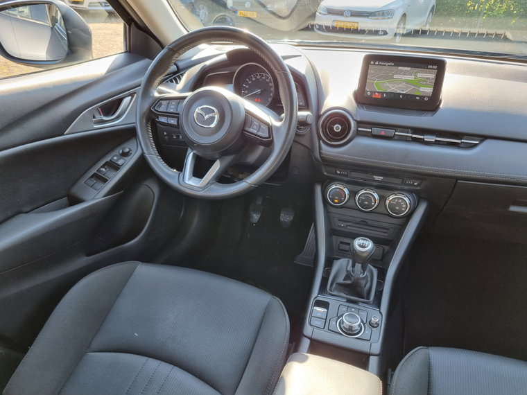 Vehicle Image 10