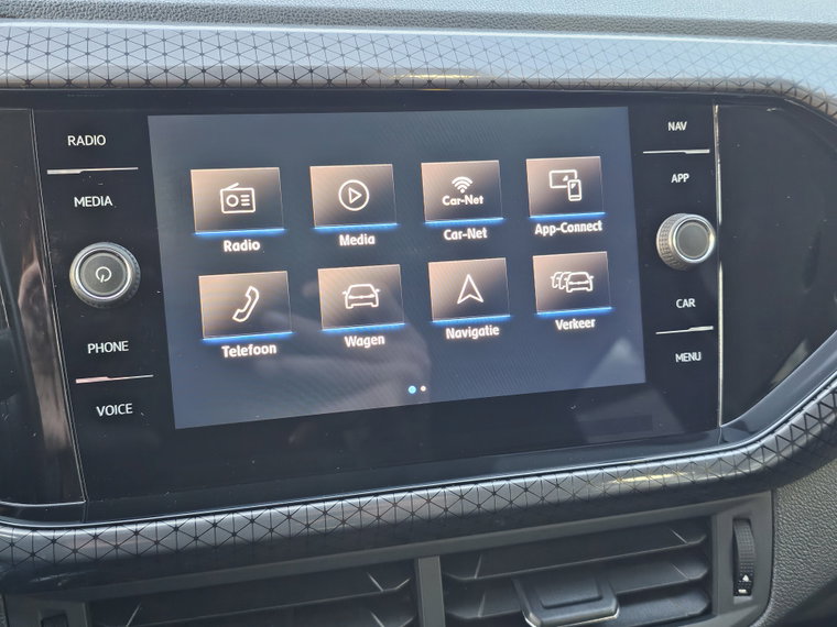 Vehicle Image 35
