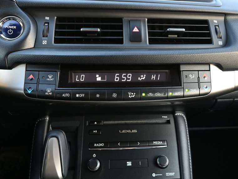 Vehicle Image 27