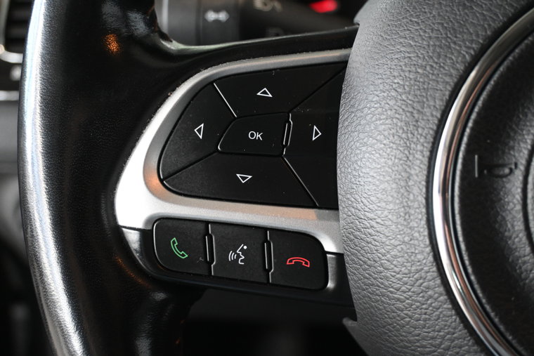 Vehicle Image 33