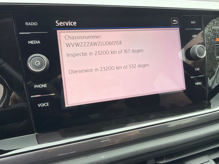 Vehicle Image 19