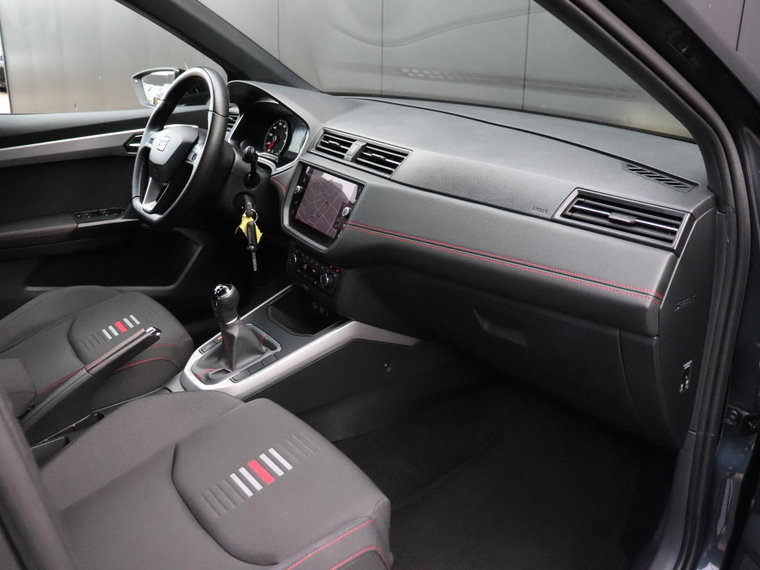 Vehicle Image 19