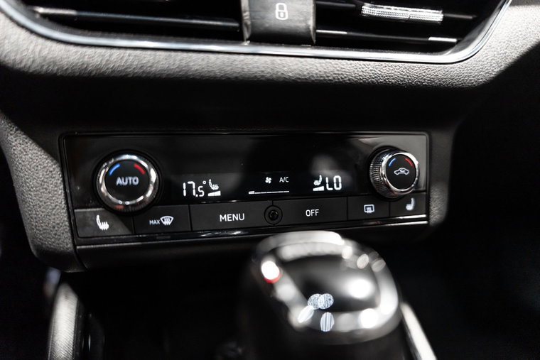 Vehicle Image 37