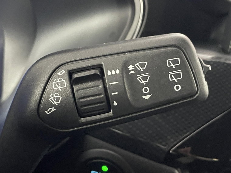 Vehicle Image 33