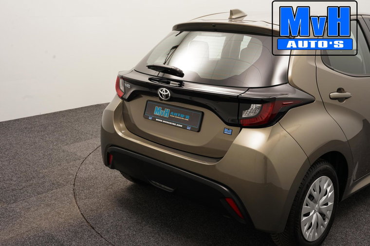 Vehicle Image 30