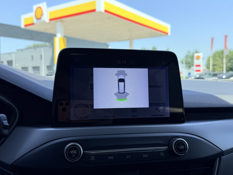 Vehicle Image 17