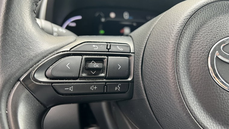 Vehicle Image 17
