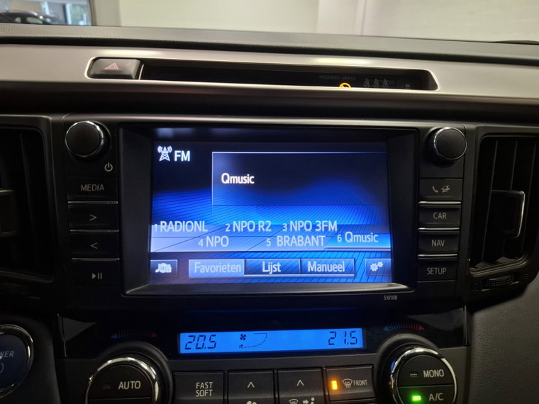 Vehicle Image 17