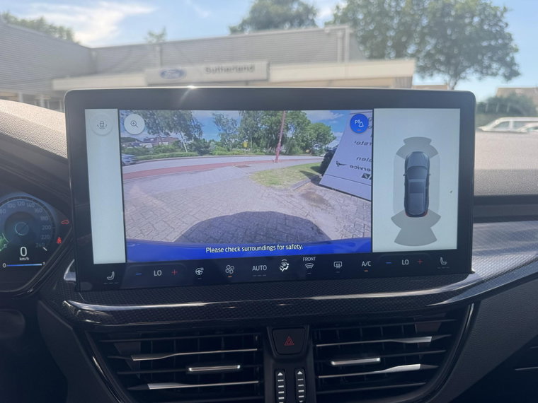 Vehicle Image 17