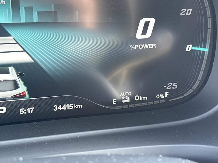 Vehicle Image 33