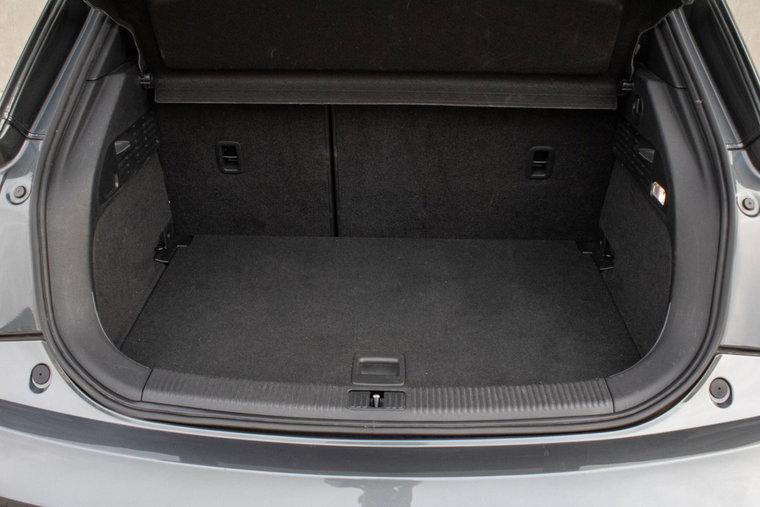 Vehicle Image 36