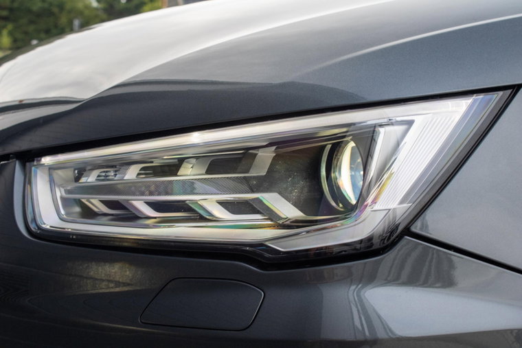 Vehicle Image 8