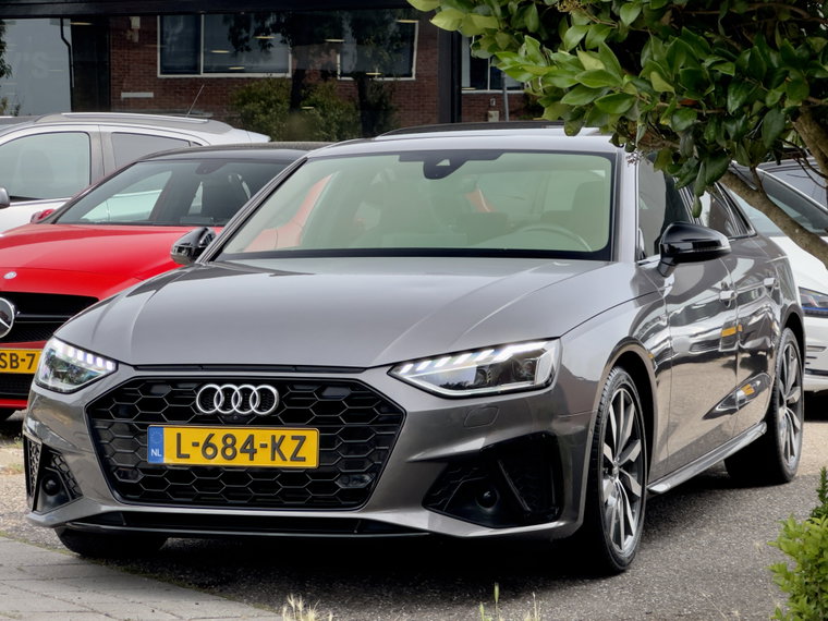 Vehicle Image 9