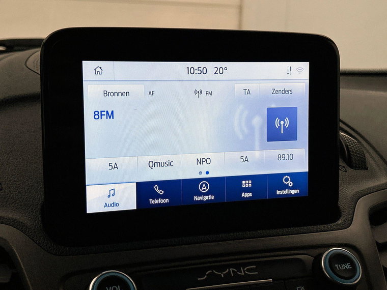 Vehicle Image 19