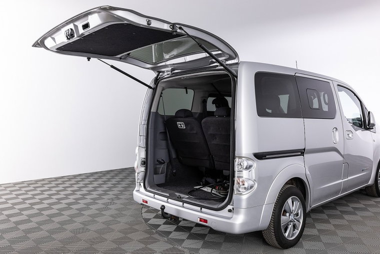 Vehicle Image 23