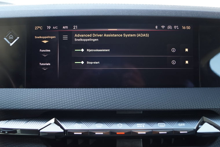 Vehicle Image 45