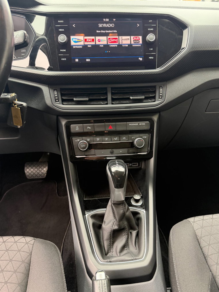 Vehicle Image 36