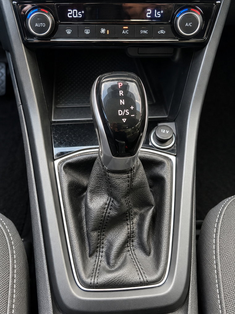 Vehicle Image 41