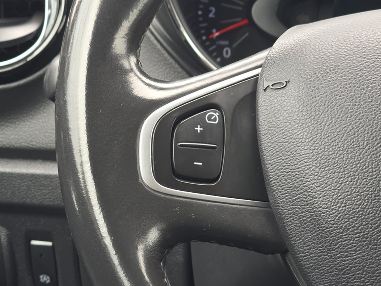 Vehicle Image 26