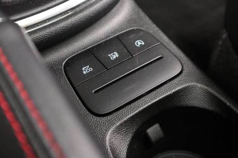 Vehicle Image 38