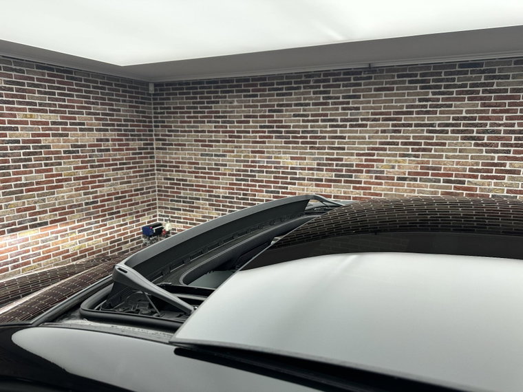 Vehicle Image 33