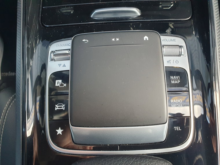 Vehicle Image 35