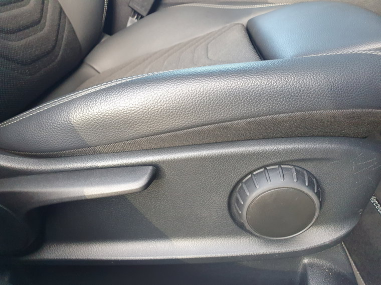 Vehicle Image 51